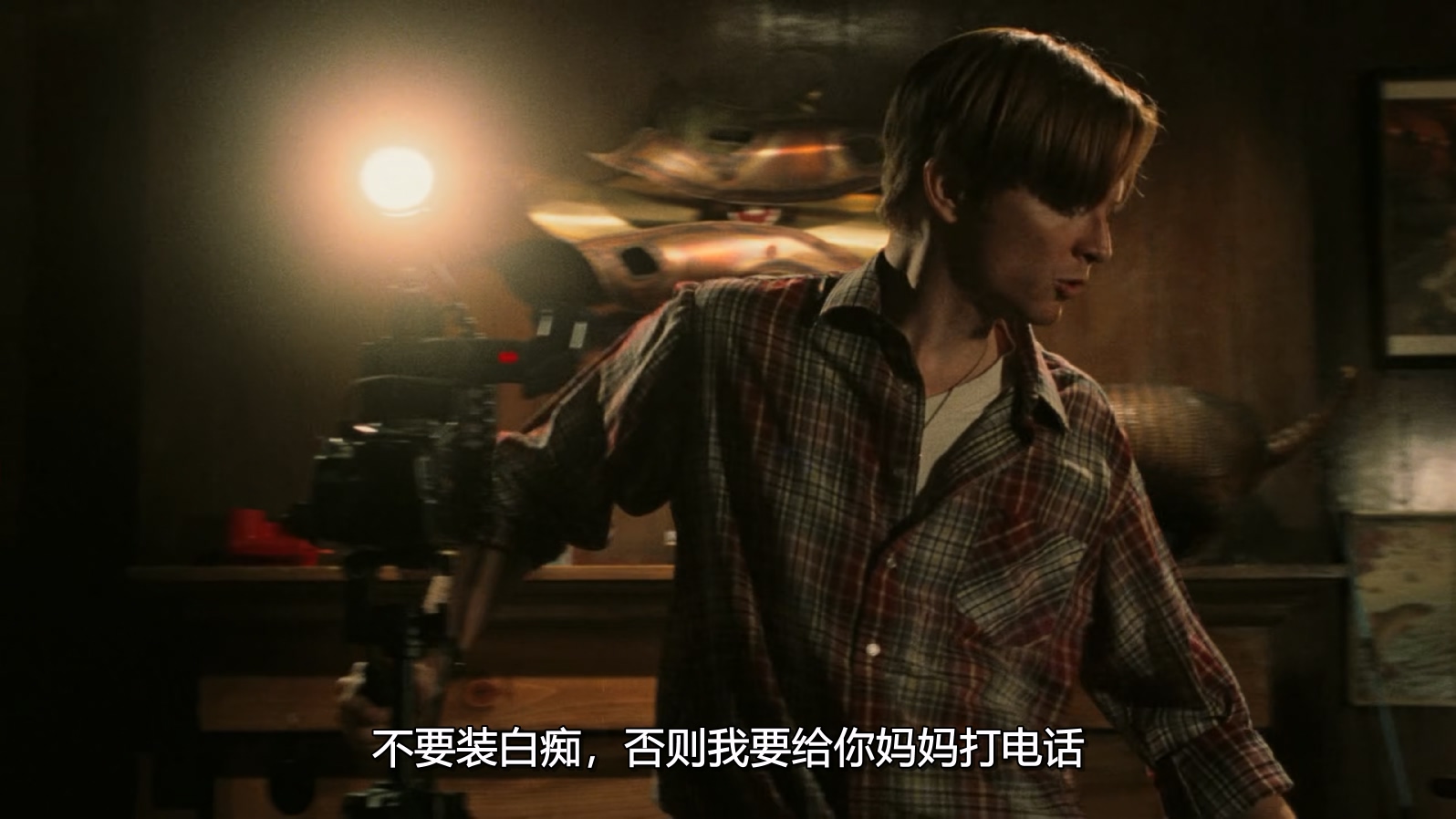[2004][蝴蝶效应][剧情/科幻/悬疑][简繁英字幕][mkv/5.5g][BluRay.1080p.x265.10bit.MNHD-FRDS]