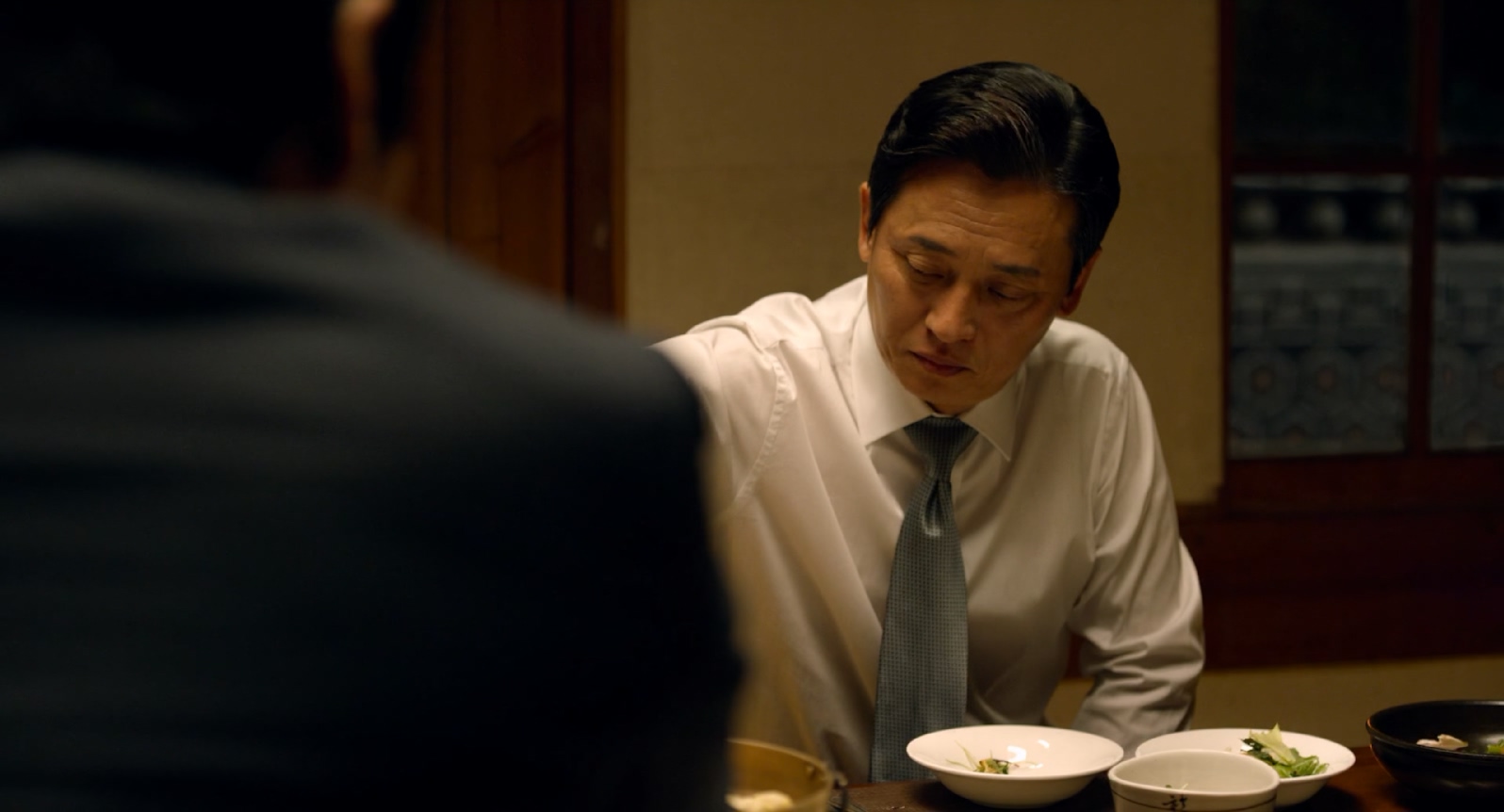 [2015][局内人][剧情/动作/惊悚][简繁字幕][mkv/13.04g][BluRay.1080p.DTS-HD.MA5.1.x265.10bit-CHD]