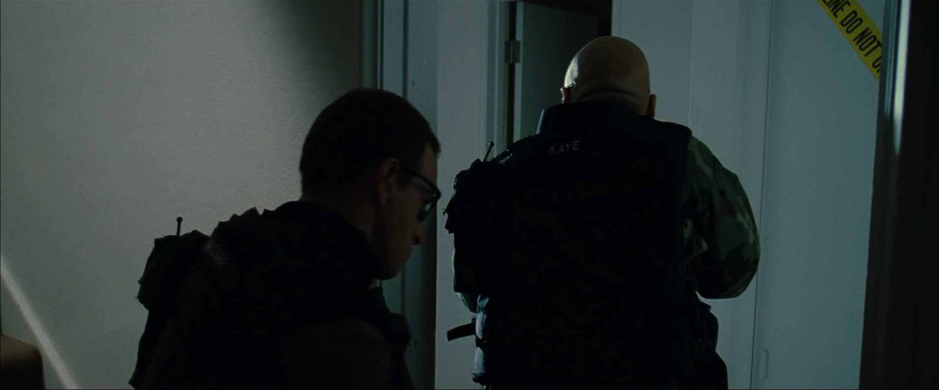 [2003][反恐特警组][动作/惊悚/犯罪][中英字幕][mkv/13.56g][Bluray.1080p.DTS-HDMA5.1.x264-CHD]