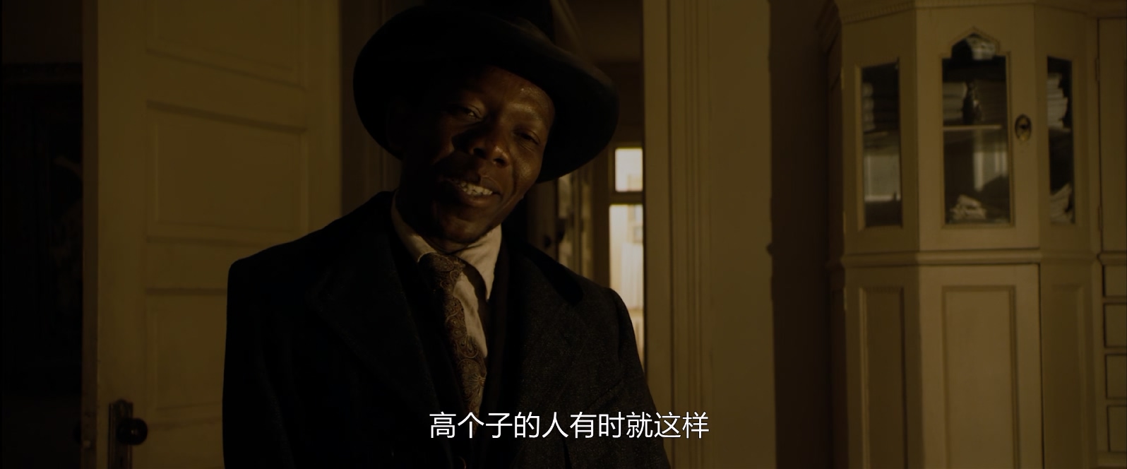 [2008][本杰明·巴顿奇事][剧情/爱情/奇幻][双国配][mkv/7.75g][BluRay.1080p.x265.10bit.3Audio.MNHD-FRDS]