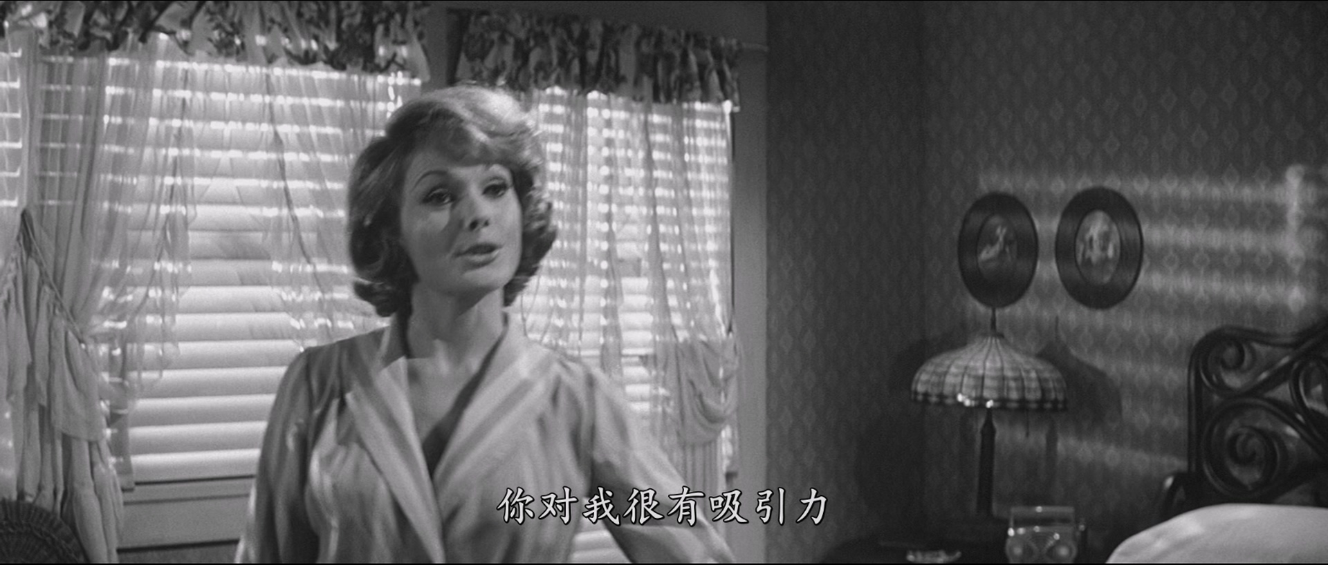 [ed2k][1964][红唇相吻][迪恩·马丁/金·诺瓦克][喜剧/爱情][简繁字幕][MKV/8.16g][BluRay.1080p.x265.10bit.MNHD-FRDS]