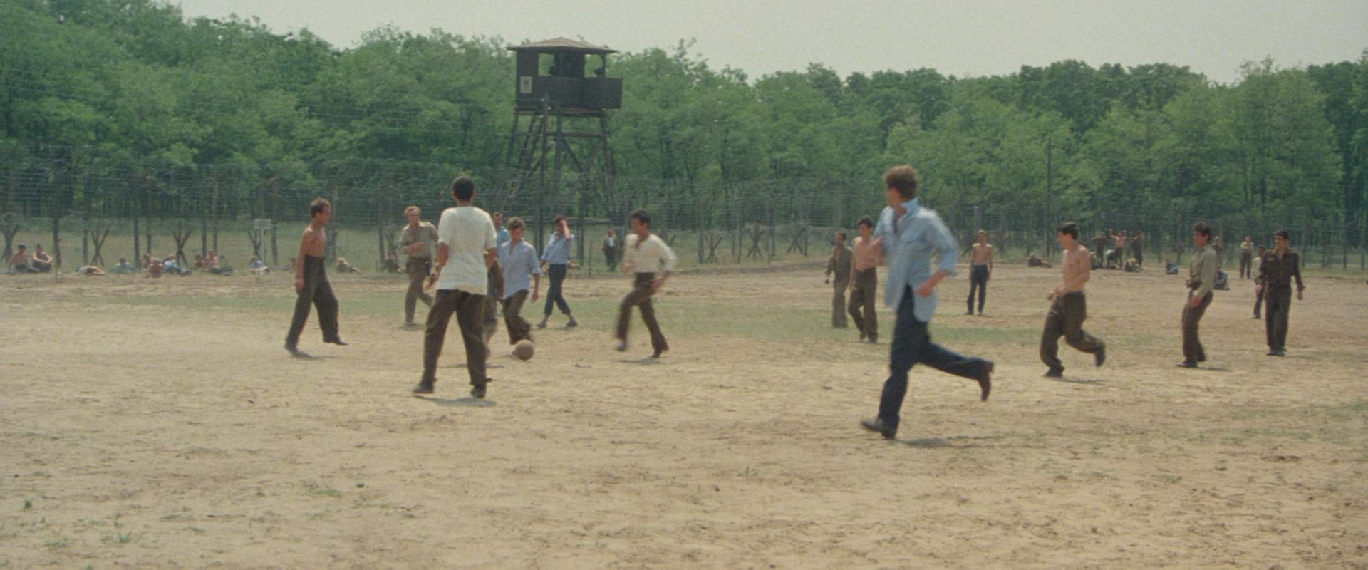 [ed2k][1981][胜利大逃亡][西尔维斯特·史泰龙/迈克尔·凯恩][剧情/运动][国英双语 简繁英双语字幕][MKV/11.17g][BluRay.1080p.x265.10bit.3Audio.FLAC.MNHD-FRDS]