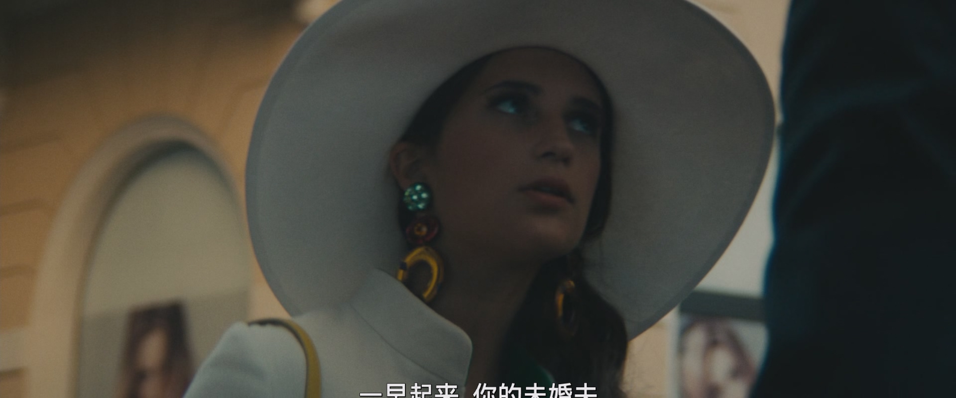 [ed2k][2015][秘密特工][亨利·卡维尔/艾米·汉莫][喜剧/动作/冒险][国英双语 国配/双语4特效字幕][MKV/8.24 GB][BluRay.1080p.x265.10bit.DDP7.1.MNHD-FRDS]