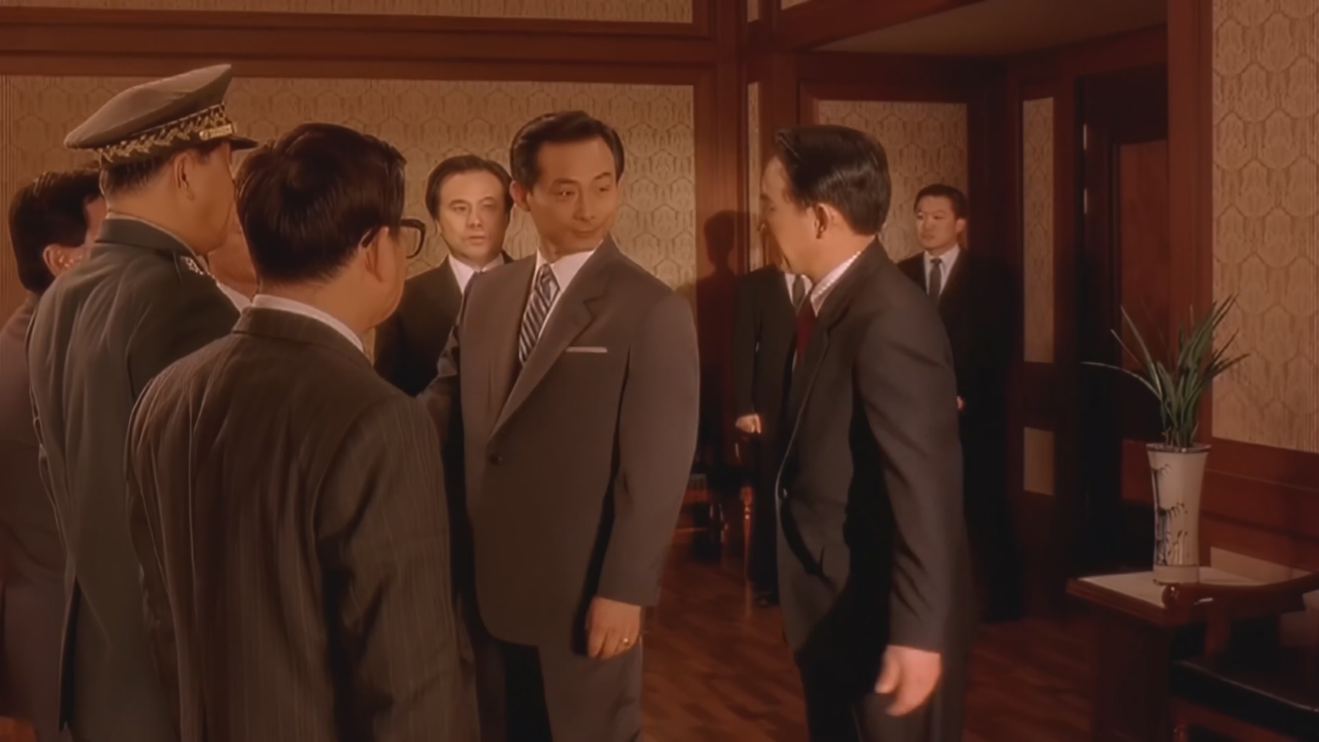 [ed2k][2004][孝子洞理发师][宋康昊/文素利][剧情/喜剧][中文字幕][MKV/3.25GiB][1080p.WEBRip]