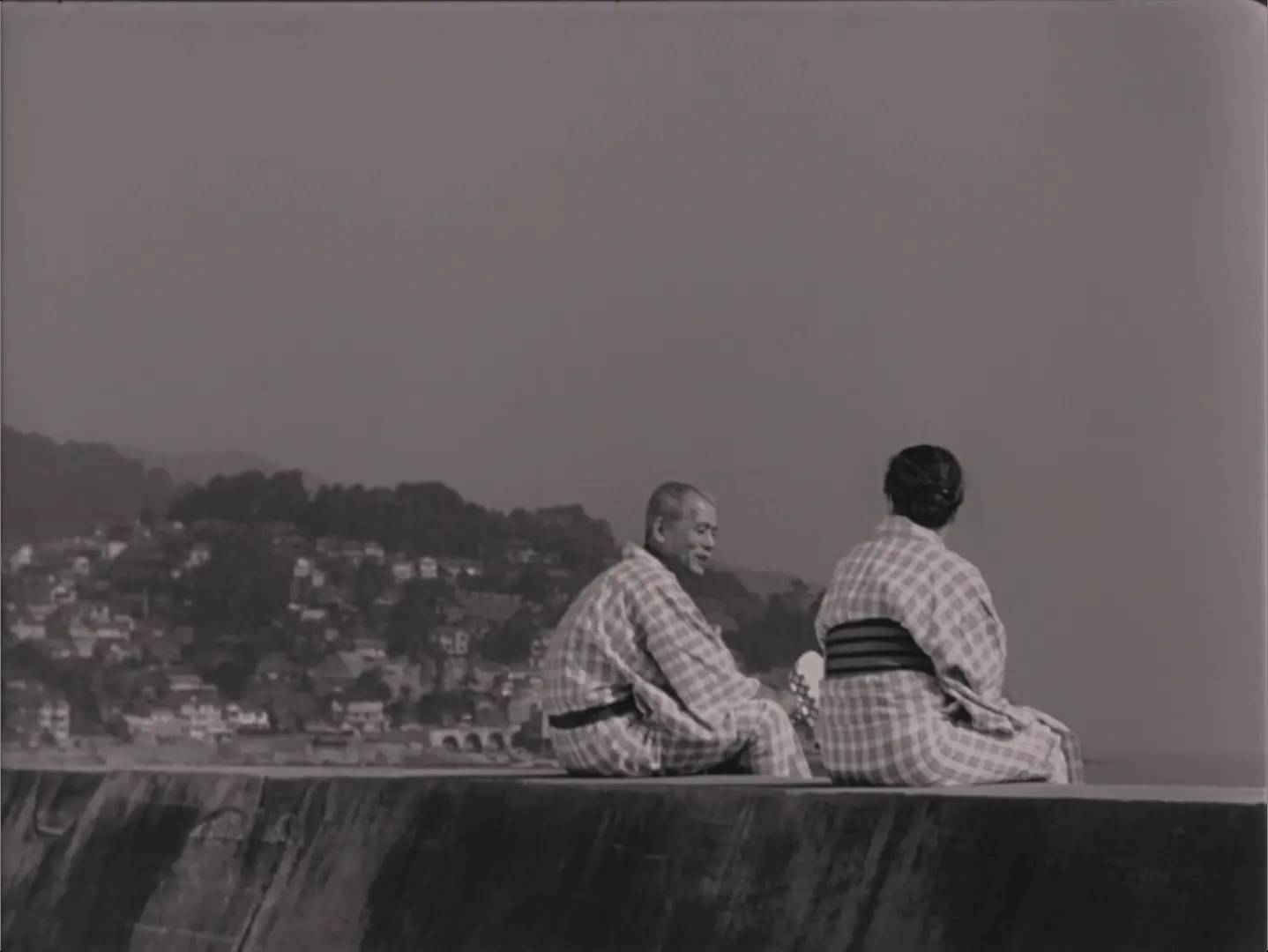 [ed2k][1953][东京物语][笠智众/原节子][剧情/家庭][国日双语][MKV/5.61GiB][BluRay.1080p.x265.10bit.2Audio.MNHD-FRDS]