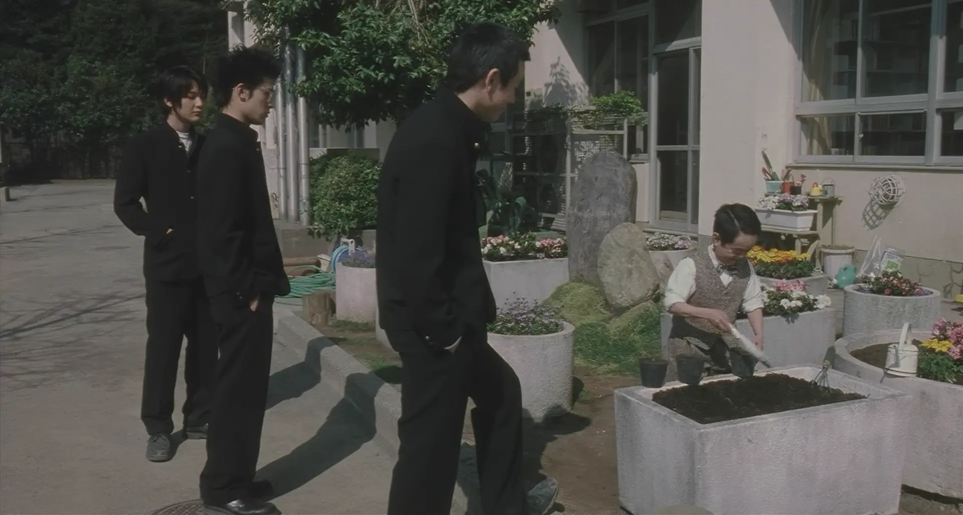 [ed2k][2001][蓝色青春][松田龙平/新井浩文][剧情][简繁英字幕][MKV/4.23GiB][BluRay.1080p.x265.10bit.MNHD-FRDS]