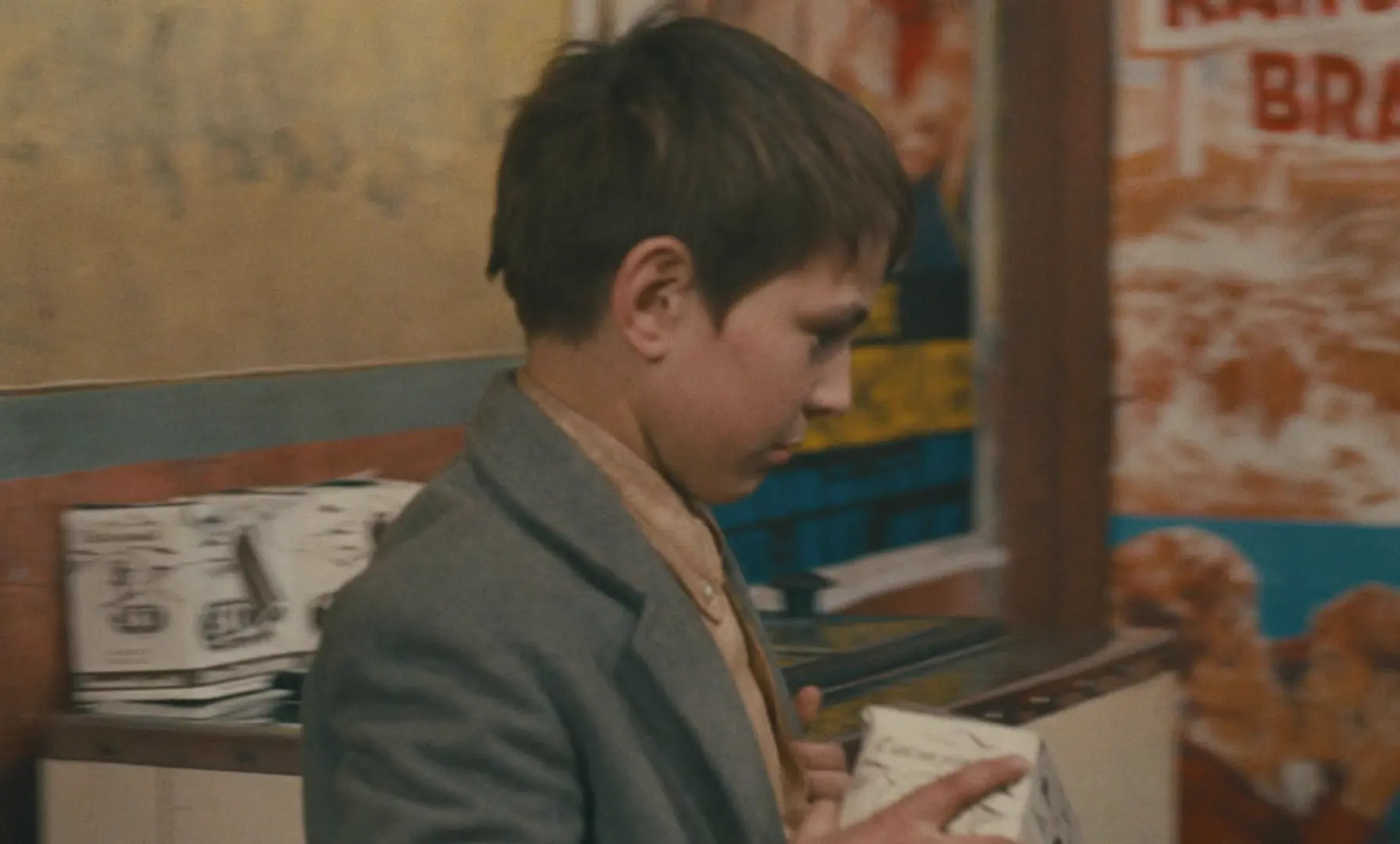 [ed2k][1968][赤裸童年][Michel Terrazon/Linda Gutenberg][剧情][中英字幕][MKV/4.92GiB][1080p.BluRay.x265.10bit.FLAC.2.0-ADE]