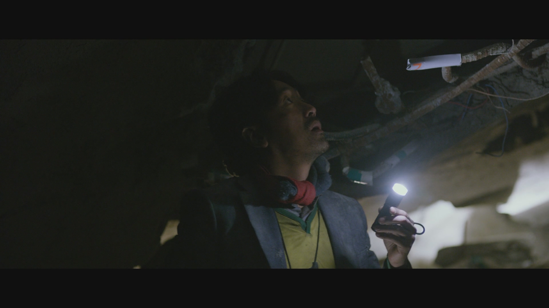 [ed2k][2016][隧道][河正宇/裴斗娜][剧情][简繁字幕][MKV/10.19GiB][BluRay.1080p.x264.DTS-CMCT]