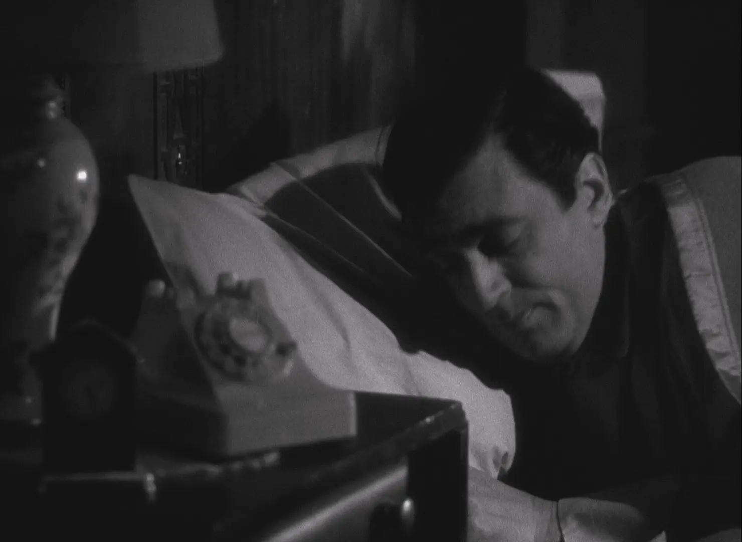 [ed2k][1942][忠勇之家][葛丽亚·嘉逊/沃尔特·皮金][剧情/爱情/战争][国英双语][MKV/13.99GiB][BluRay.1080p.x264.DTS.2Audios-CMCT]