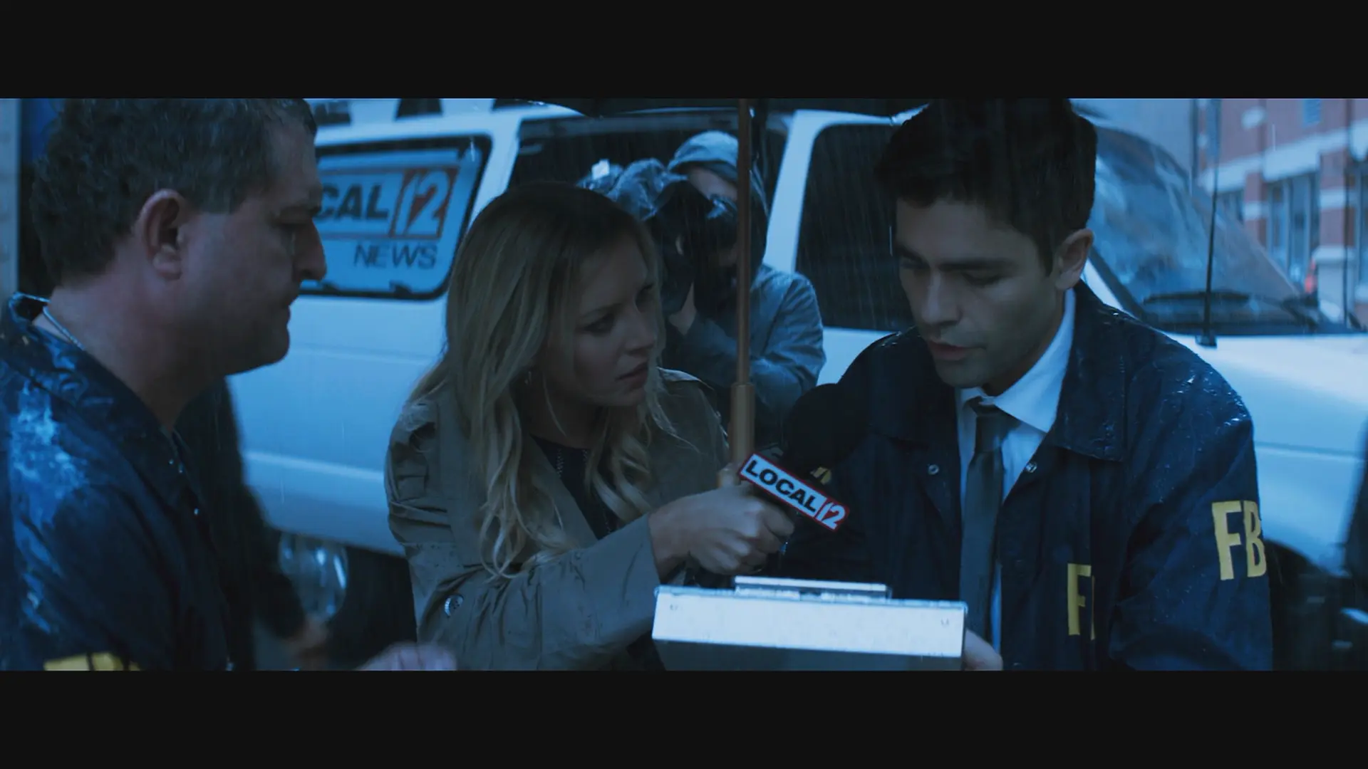 [ed2k][2016][掠夺者][克里斯托弗·米洛尼/艾德里安·格尼尔][动作/悬疑/犯罪][国英双语][MKV/8.76GiB][BluRay.1080p.x264.DTS.2Audios-CMCT]