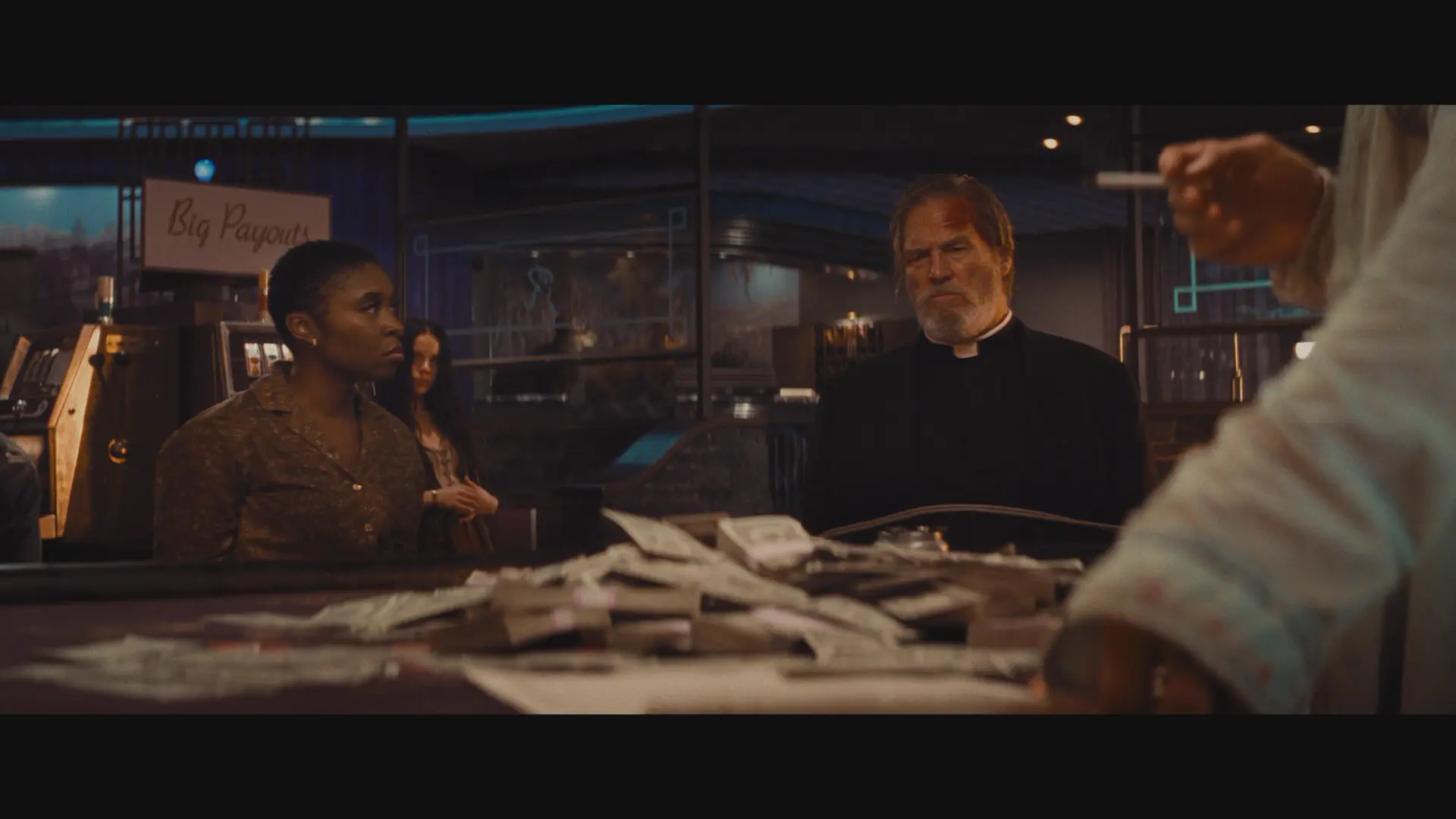 [ed2k][2018][皇家酒店谋杀案][杰夫·布里吉斯/辛西娅·埃里沃][剧情/悬疑/惊悚][中英字幕][MKV/11.40GiB][BluRay.1080p.x264.DTS-CMCT]