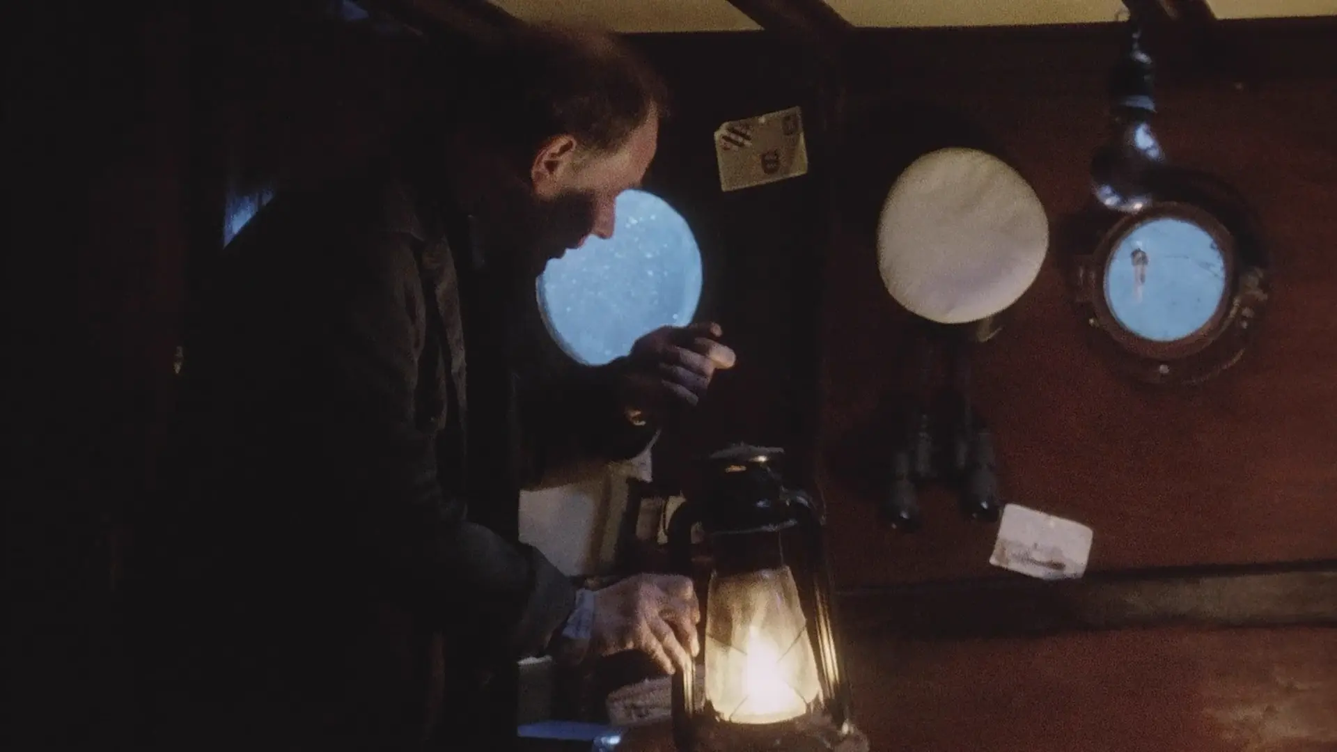 [ed2k][1988][阿姆斯特丹的水鬼][休伯·史塔普/莫妮卡·梵·德·冯][动作/悬疑/惊悚][国荷双语][MKV/8.85GiB][BluRay.1080p.x264.DTS.3Audios-CMCT]