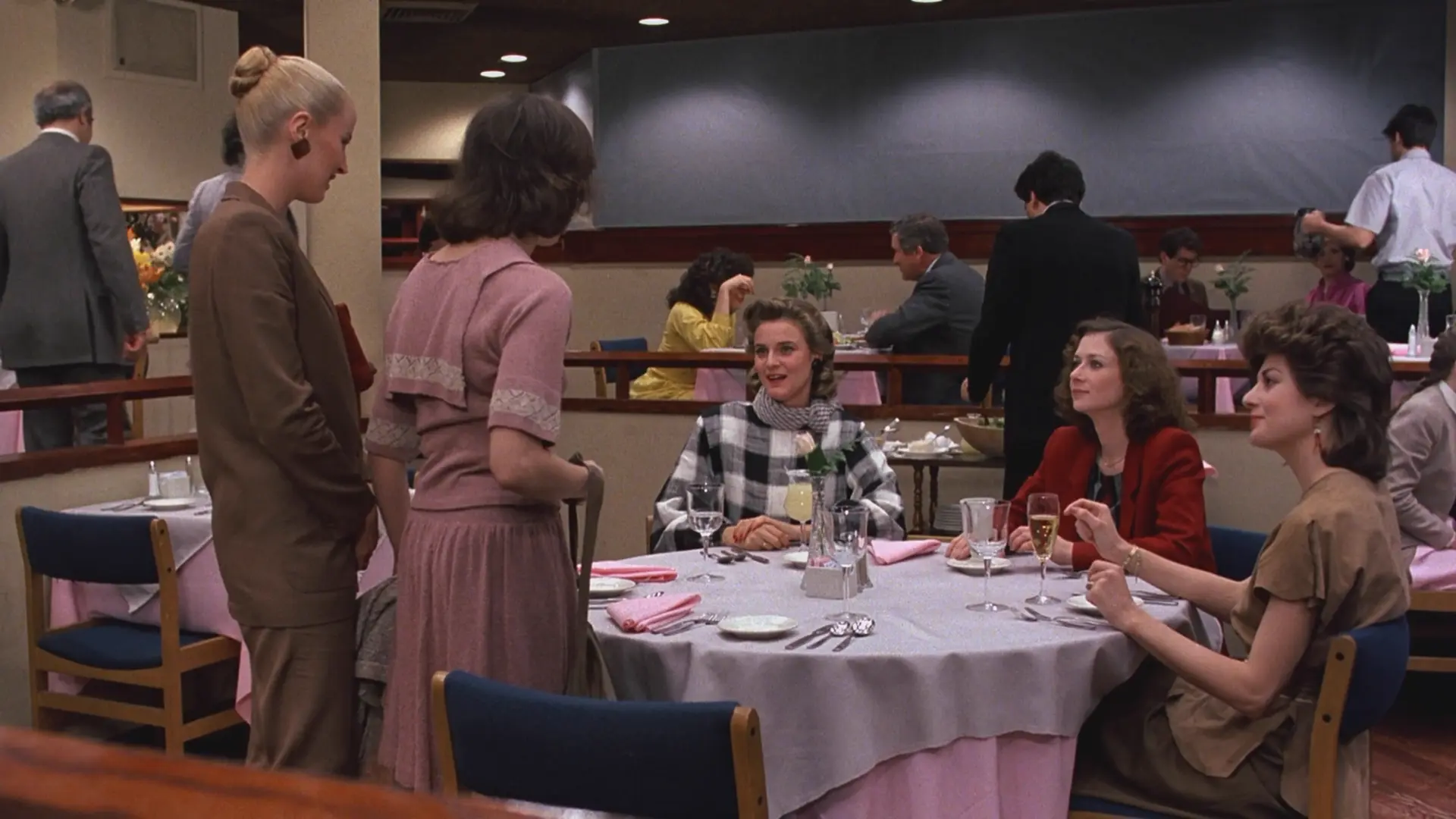 [ed2k][1983][母女情深][雪莉·麦克雷恩/德博拉·温格][剧情/喜剧/爱情][国英双语][MKV/12.99GiB][BluRay.1080p.x264.DTS.2Audios-CMCT]