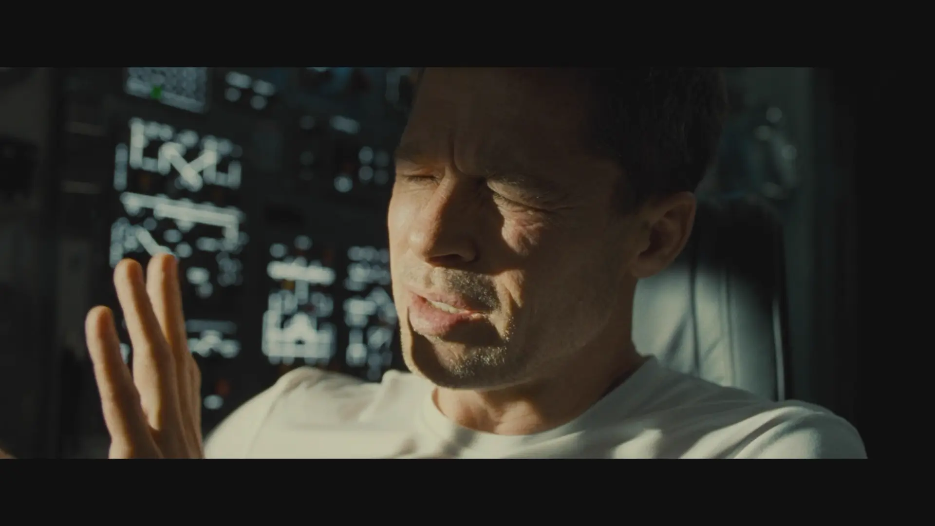 [ed2k][2019][星际探索][布拉德·皮特/汤米·李·琼斯][科幻/冒险][国英双语][MKV/11.99GiB][BluRay.1080p.x264.DTS.2Audios-CMCT]