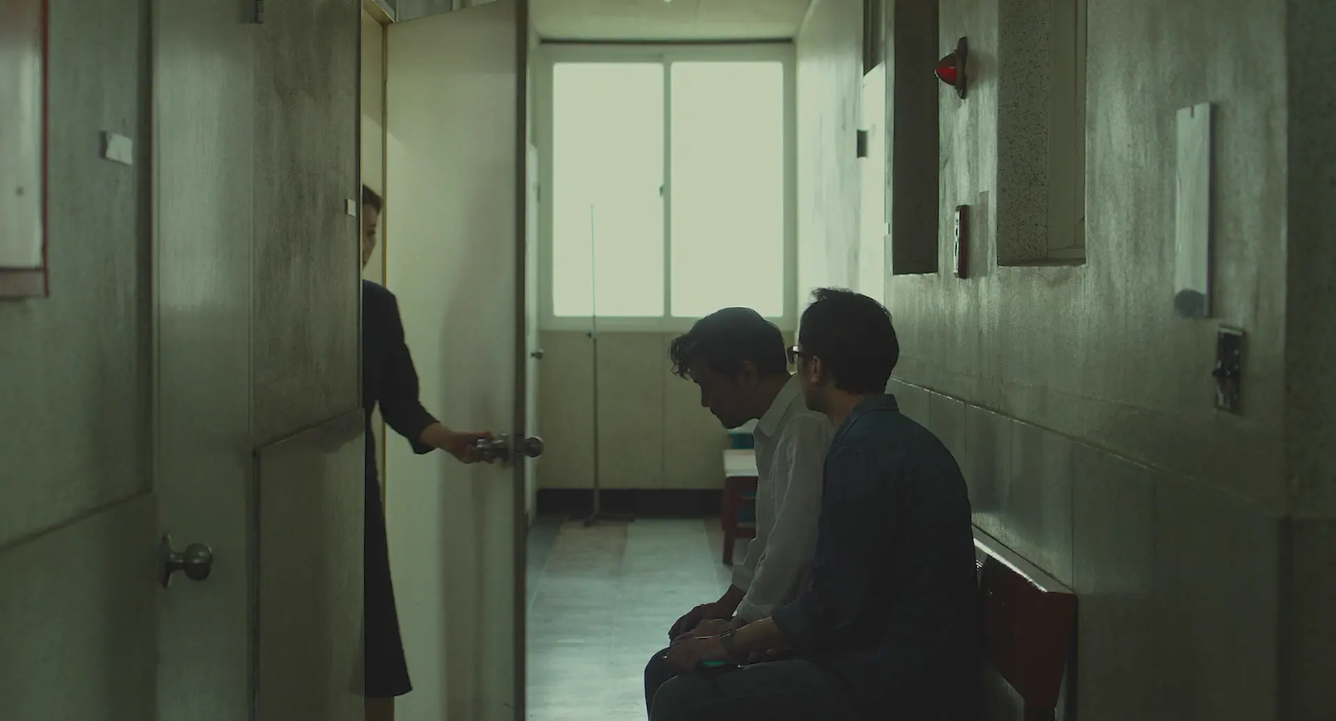 [ed2k][2018][咏鹅][朴海日/文素利][剧情/爱情/历史][简繁字幕][MKV/9.99GiB][BluRay.1080p.x264.DTS-CMCT]