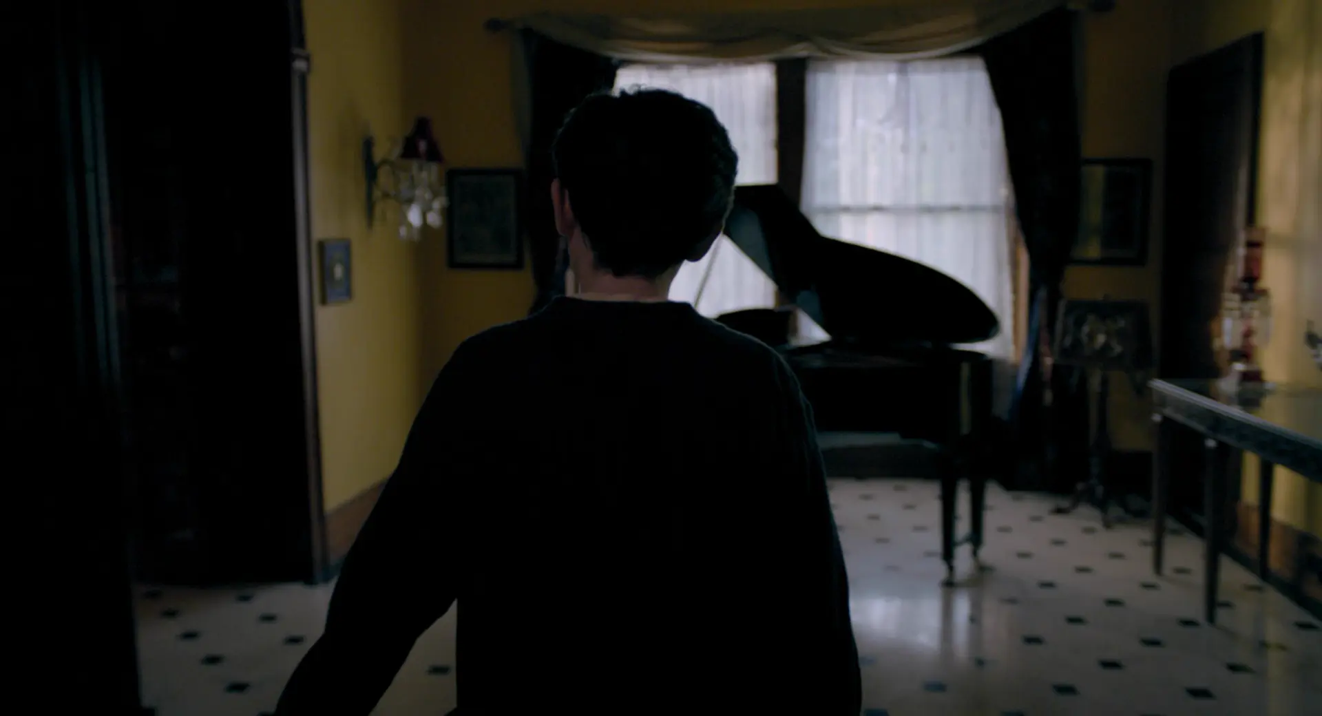 [ed2k][2018][寄宿学校][卢克·普拉尔/斯特林·杰里斯][悬疑/恐怖][中英字幕][MKV/7.43GiB][BluRay.1080p.x265.10bit.DDP5.1.MNHD-FRDS]