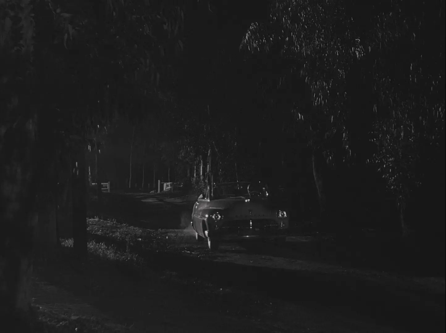 [ed2k][1950][兰闺艳血][亨弗莱·鲍嘉/格洛丽亚·格雷厄姆][剧情/爱情/悬疑][简繁字幕][MKV/9.66GiB][1080p.BluRay.DTS-HD.MA.2.0.x264-HDH]